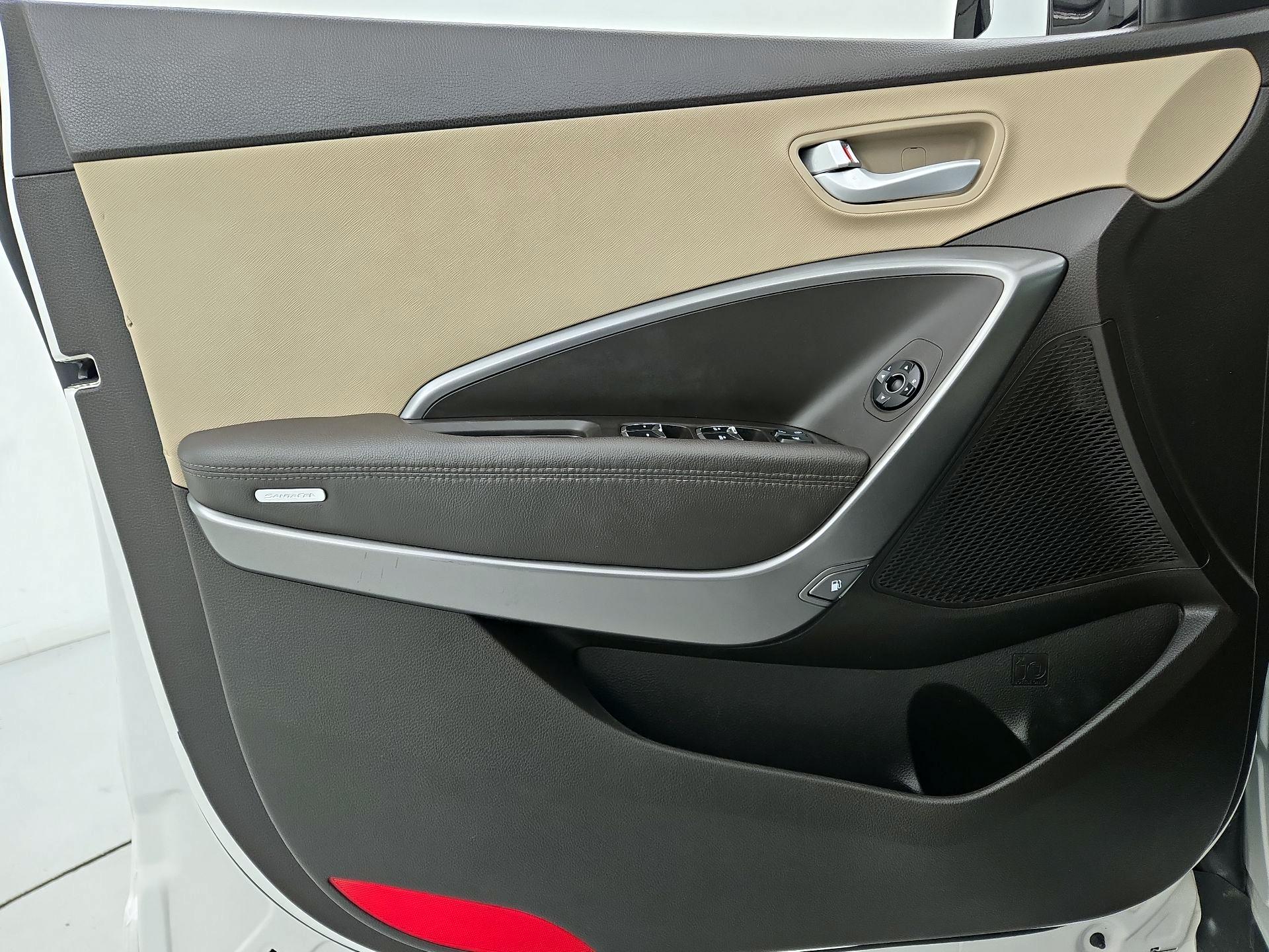Thumbnail: 2019 Hyundai Santa Fe - 12