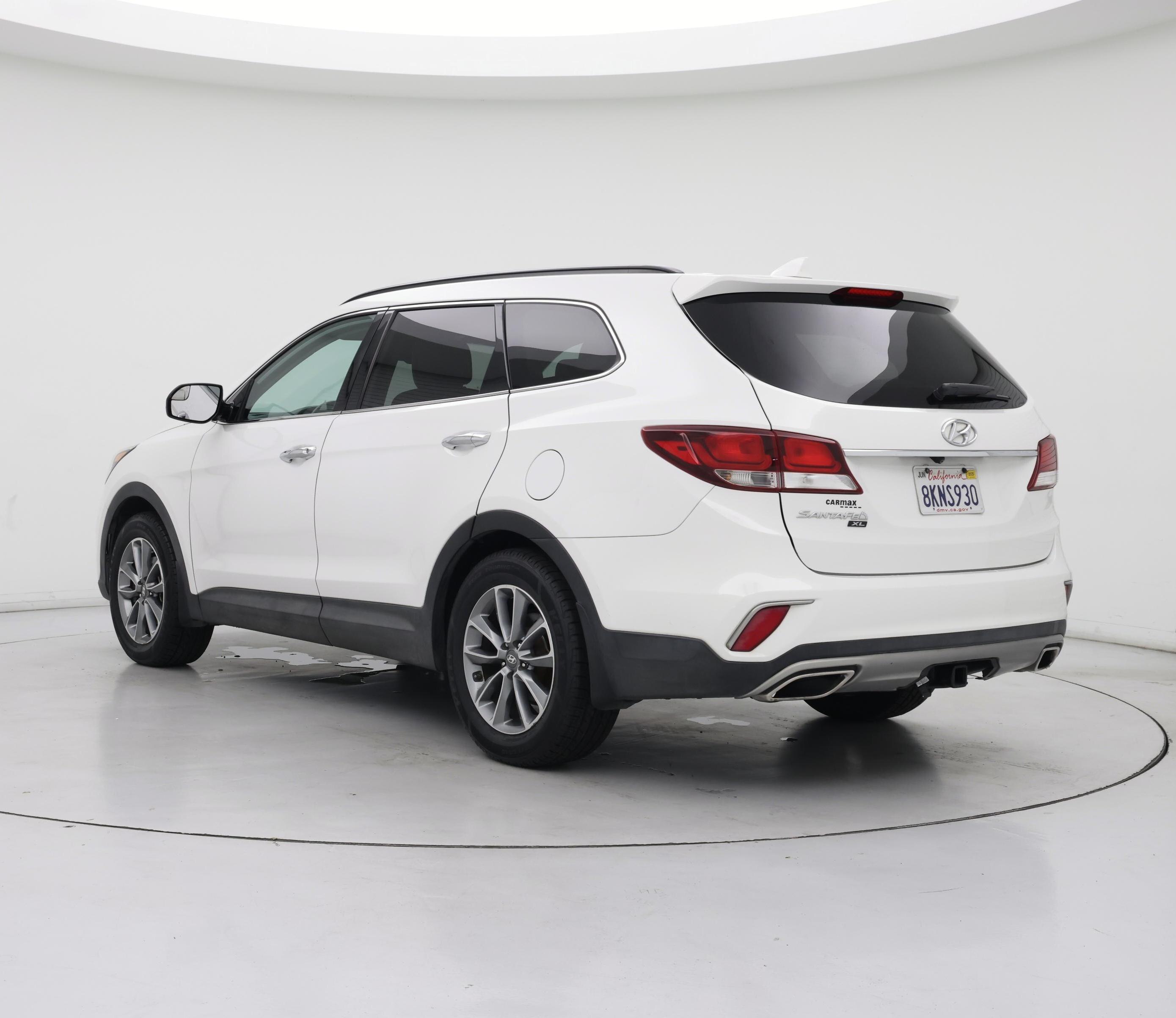 Thumbnail: 2019 Hyundai Santa Fe - 2