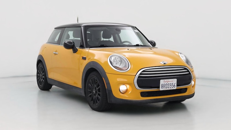2015 MINI Cooper Hardtop  Hero Image