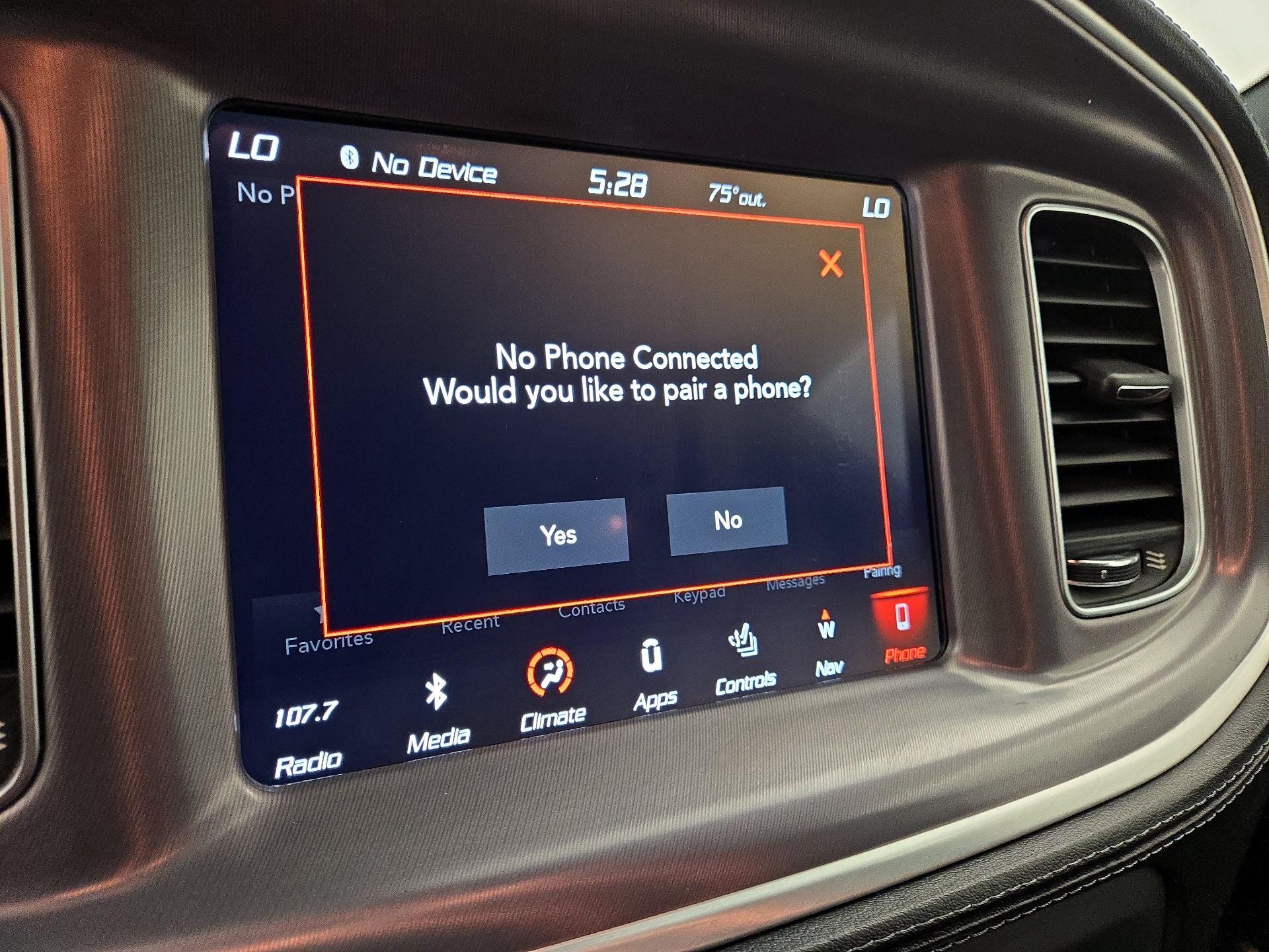 Thumbnail: 2019 Dodge Charger - 15