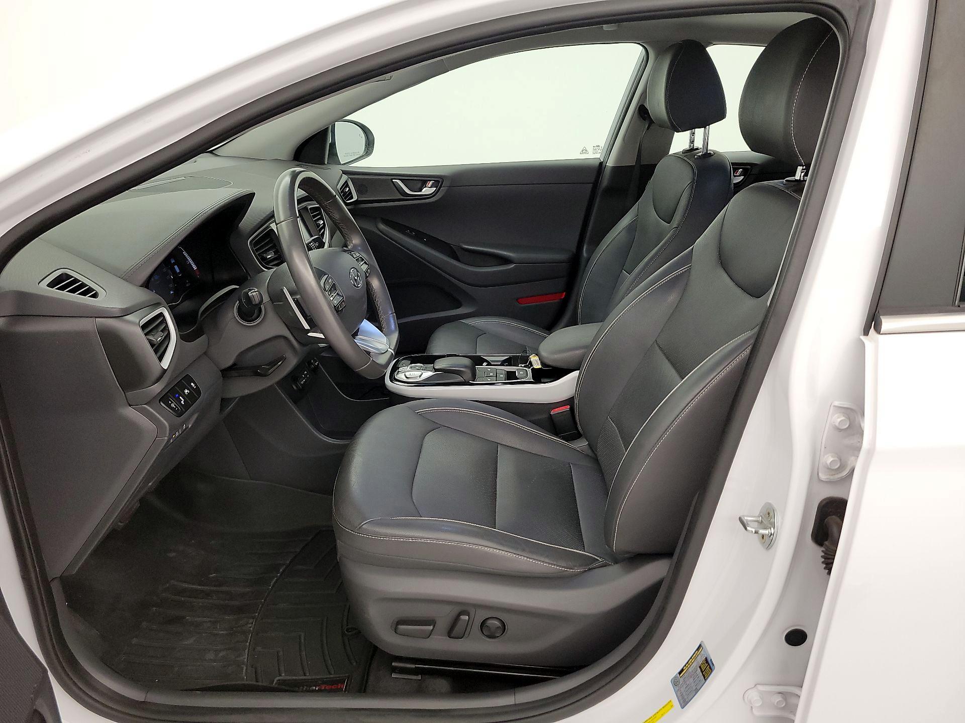 Thumbnail: 2019 Hyundai Ioniq - 11