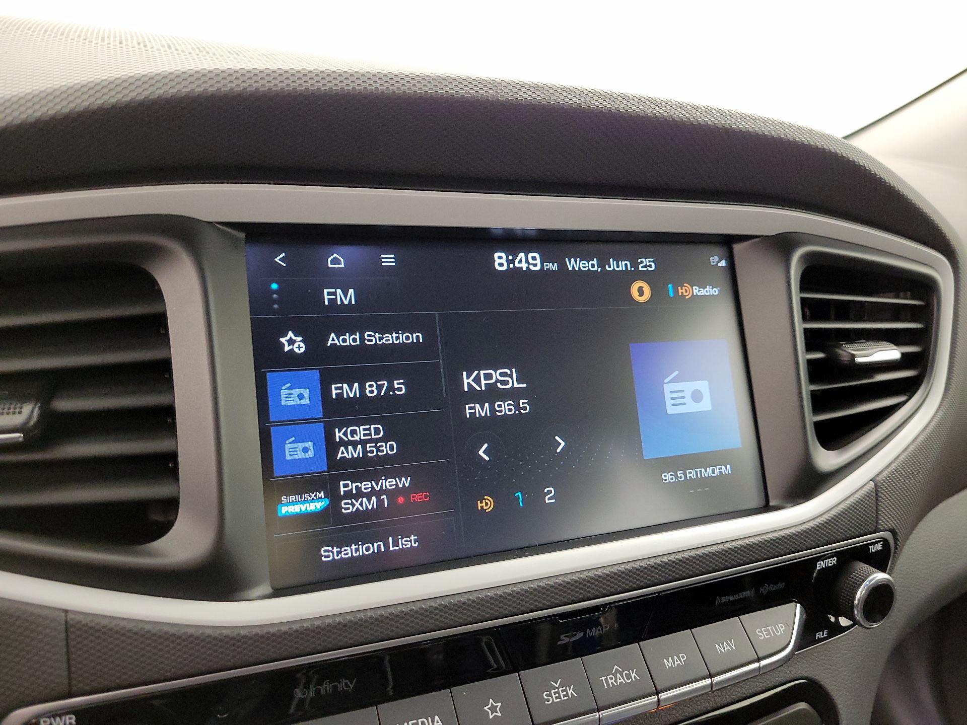 Thumbnail: 2019 Hyundai Ioniq - 15