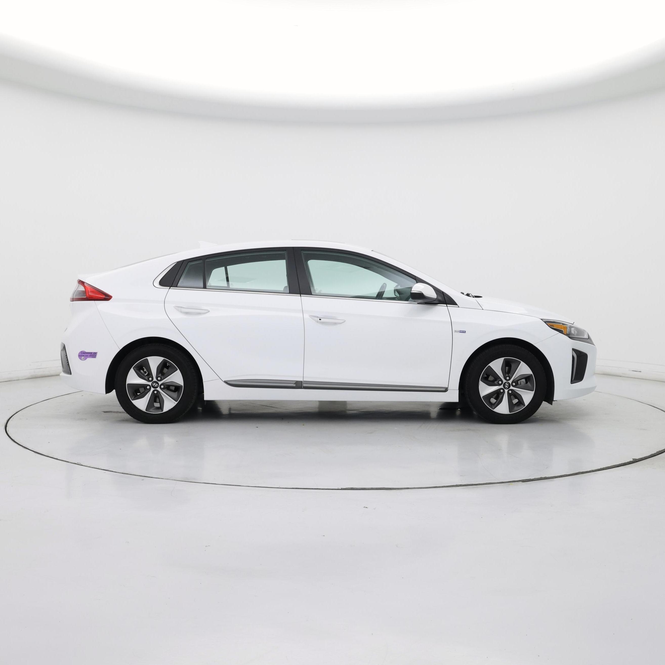 Thumbnail: 2019 Hyundai Ioniq - 7