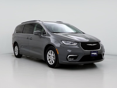 2022 Chrysler Pacifica Touring L -
                Edison, NJ