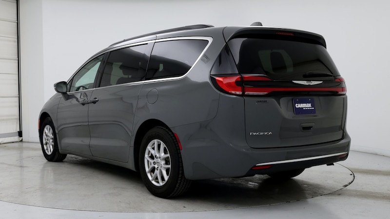 2022 Chrysler Pacifica Touring L 2