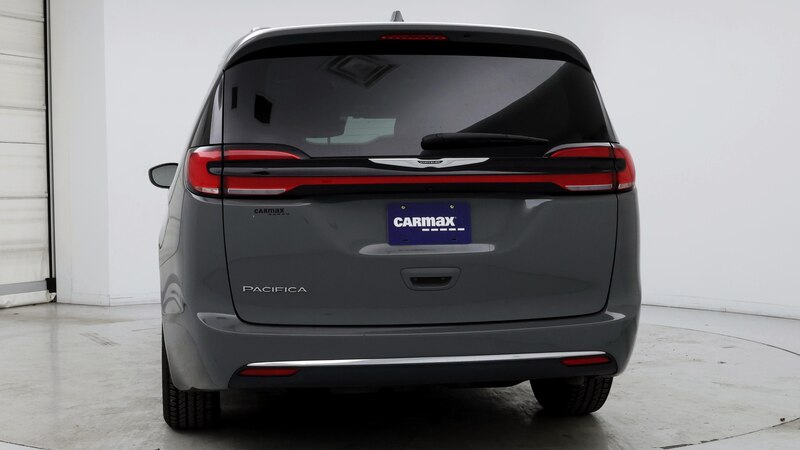 2022 Chrysler Pacifica Touring L 6