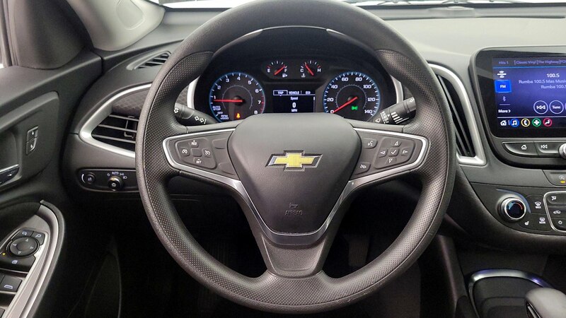 2022 Chevrolet Malibu LT 10