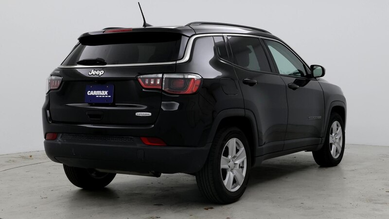 2022 Jeep Compass Latitude 8