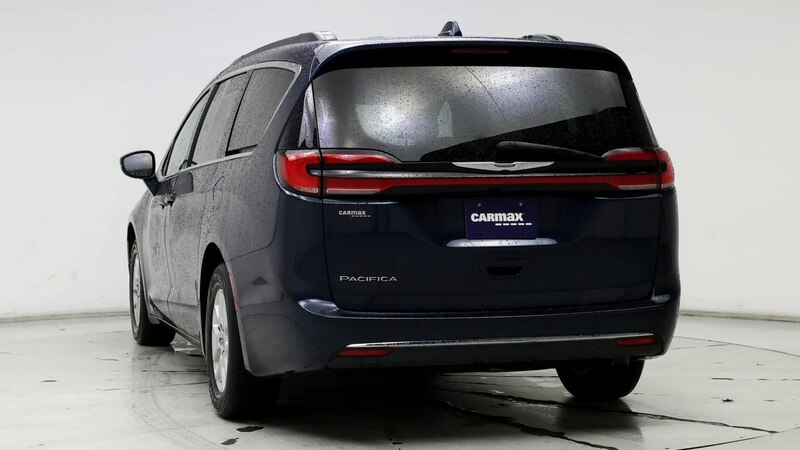 2022 Chrysler Pacifica Touring L 6