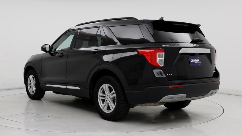 2023 Ford Explorer XLT 2