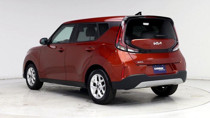 2023 Kia Soul LX 2