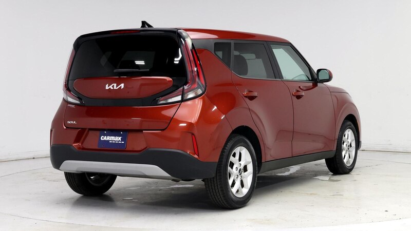 2023 Kia Soul LX 8