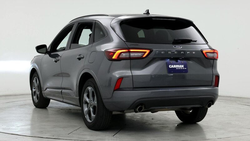 2023 Ford Escape ST-Line 2