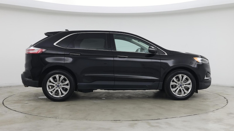 2022 Ford Edge Titanium 7