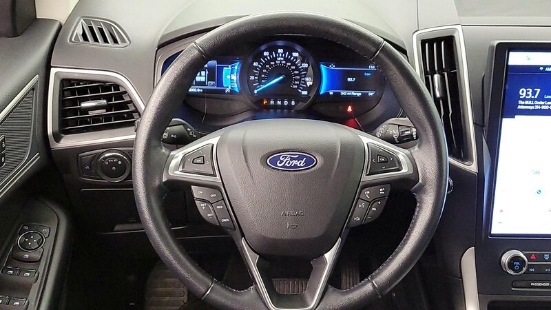 2023 Ford Edge SEL 10