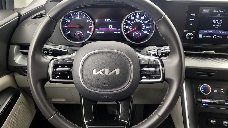 2023 Kia Carnival LX 10