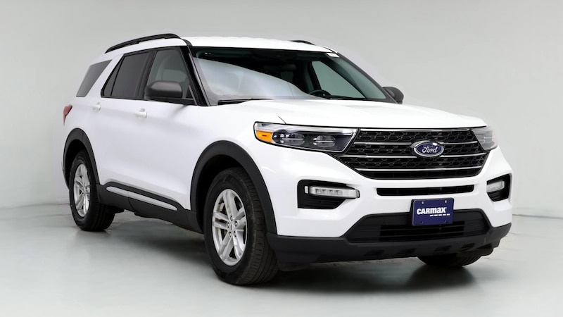 2023 Ford Explorer XLT Hero Image