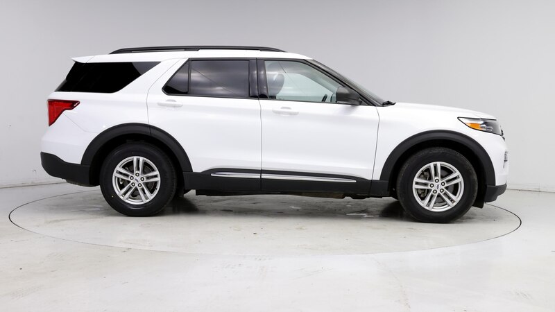 2023 Ford Explorer XLT 7