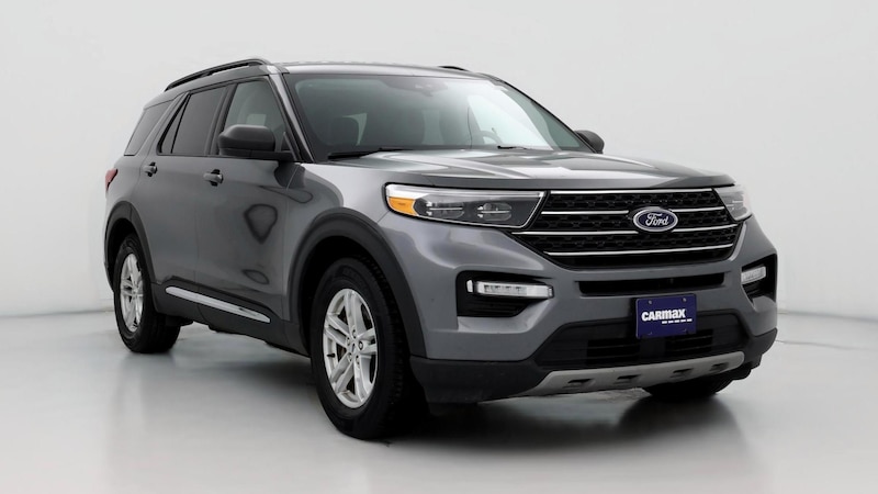 2023 Ford Explorer XLT Hero Image