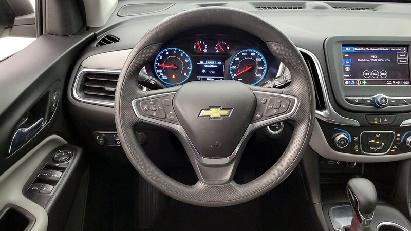 2022 Chevrolet Equinox LS 10