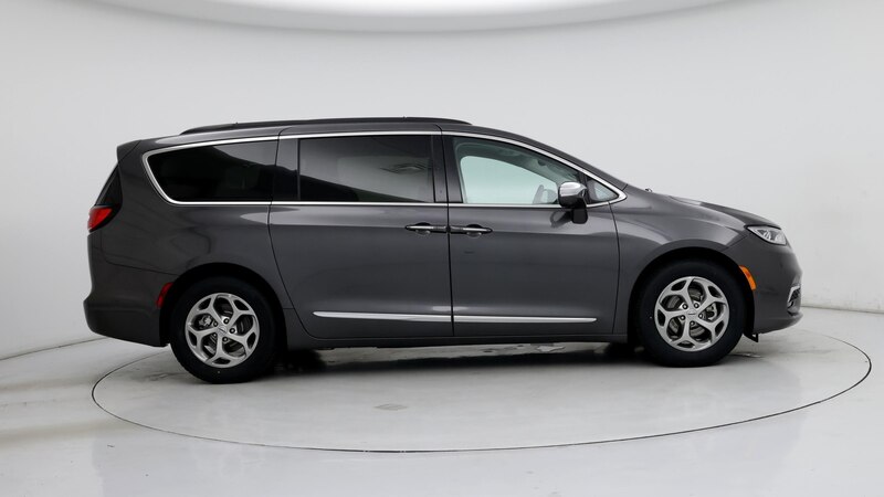 2022 Chrysler Pacifica Limited 7