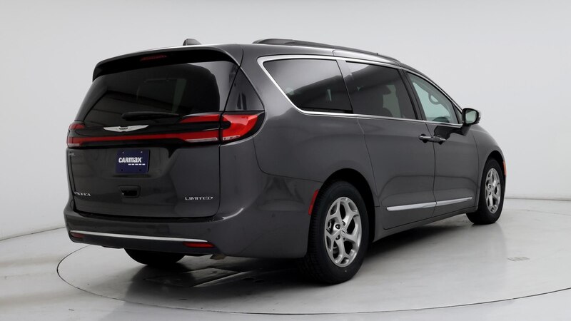 2022 Chrysler Pacifica Limited 8