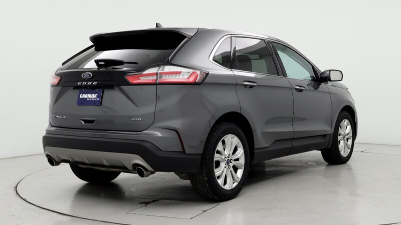 2022 Ford Edge Titanium 8