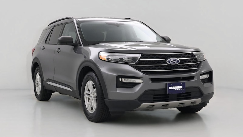 2023 Ford Explorer XLT Hero Image