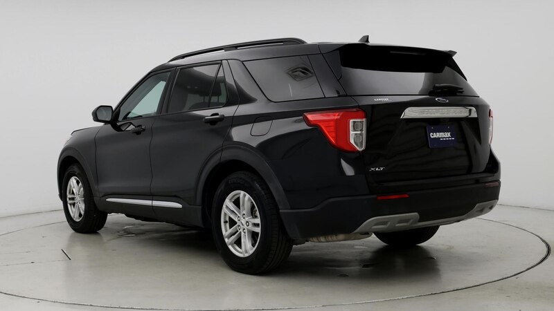 2023 Ford Explorer XLT 2