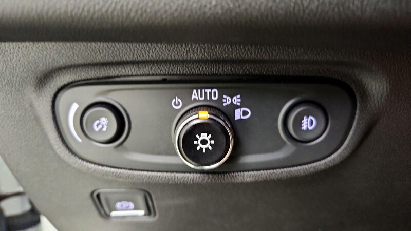 2023 GMC Terrain SLT 13