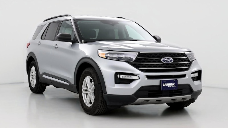 2023 Ford Explorer XLT Hero Image