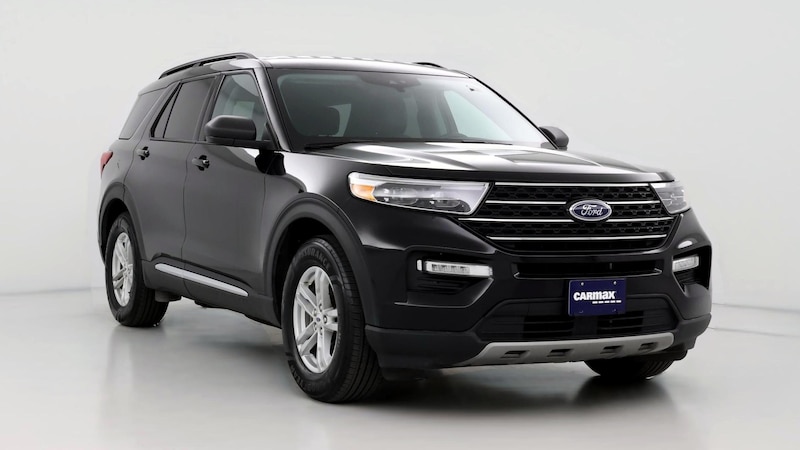 2023 Ford Explorer XLT Hero Image