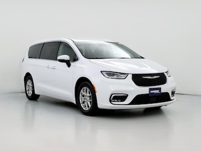 2023 Chrysler Pacifica Touring L -
                Irving, TX