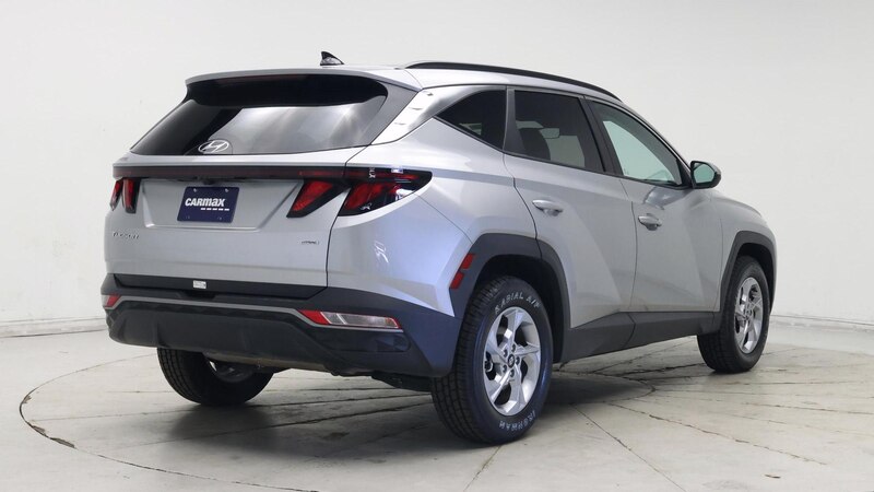 2024 Hyundai Tucson SE 8