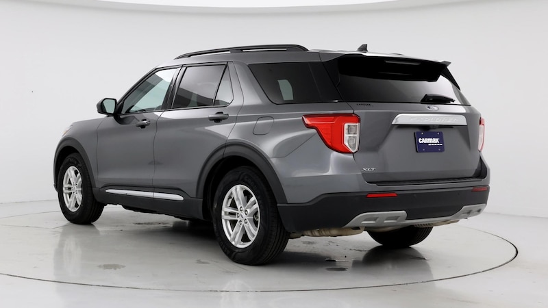 2023 Ford Explorer XLT 2