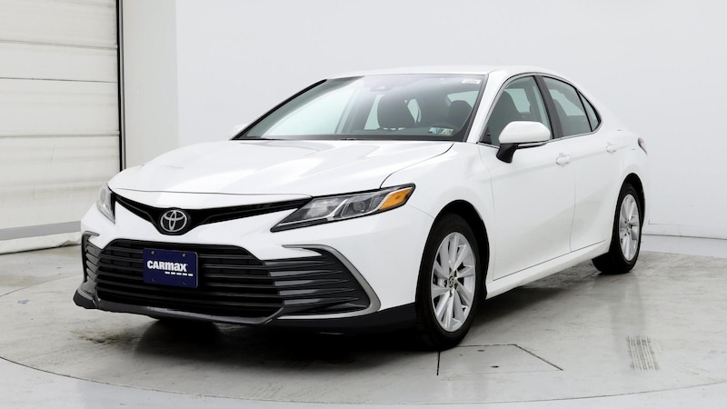 2023 Toyota Camry LE 4