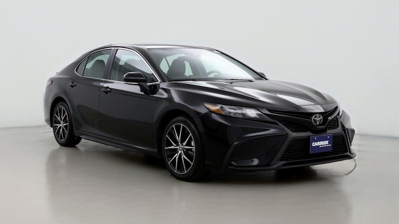 2023 Toyota Camry SE Hero Image