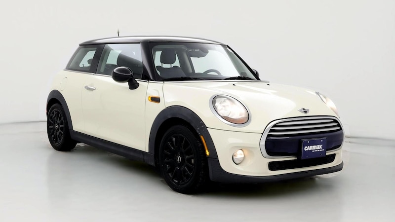 2015 MINI Cooper Hardtop  Hero Image