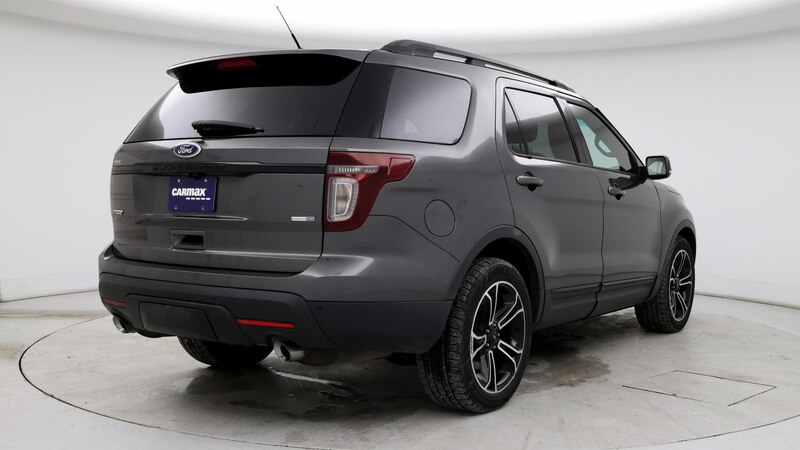 2015 Ford Explorer Sport 8