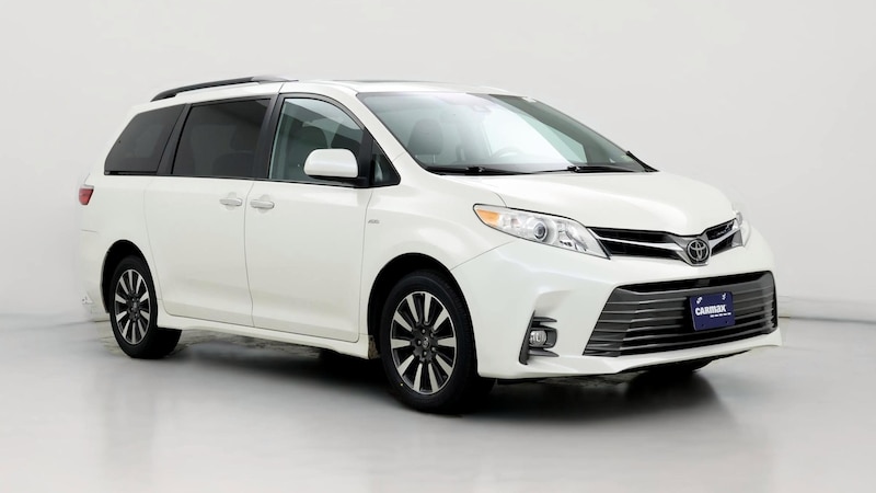 2020 Toyota Sienna XLE Hero Image