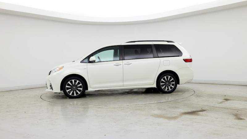 2020 Toyota Sienna XLE 3