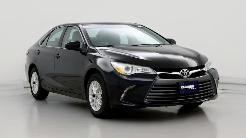 2017 Toyota Camry LE Hero Image