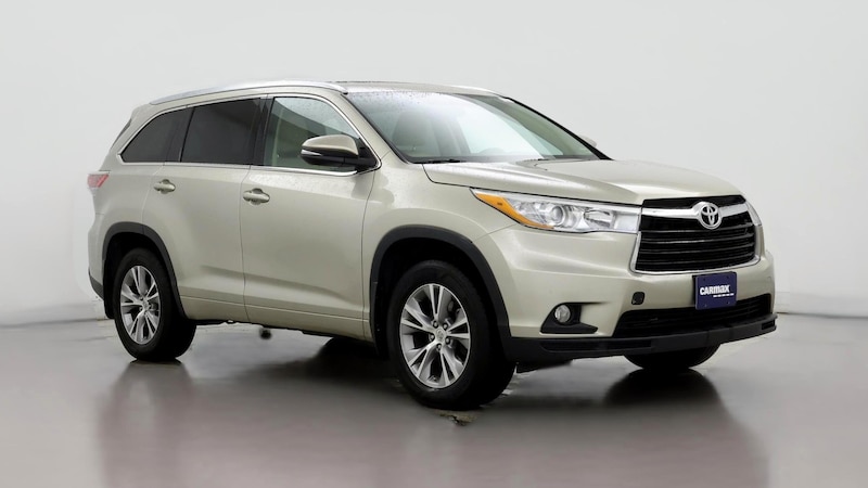 2015 Toyota Highlander XLE Hero Image