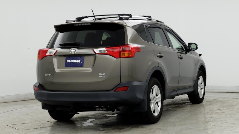 2013 Toyota RAV4 XLE 8