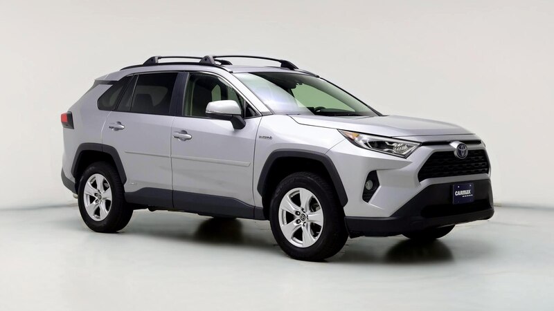 2019 Toyota RAV4 XLE Hero Image