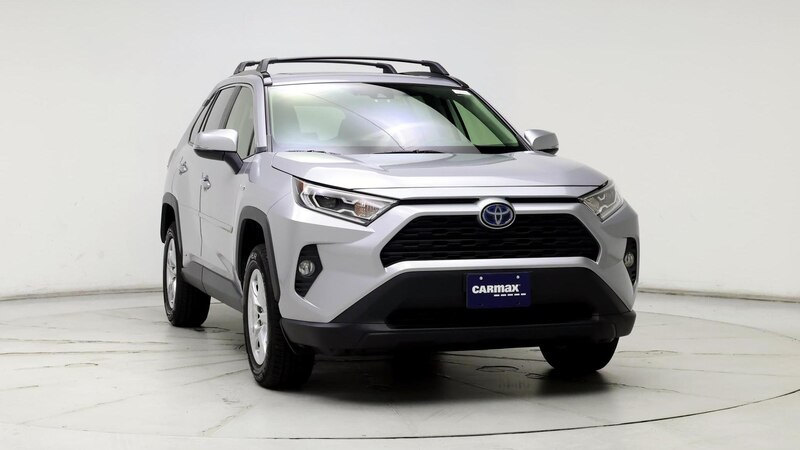 2019 Toyota RAV4 XLE 5