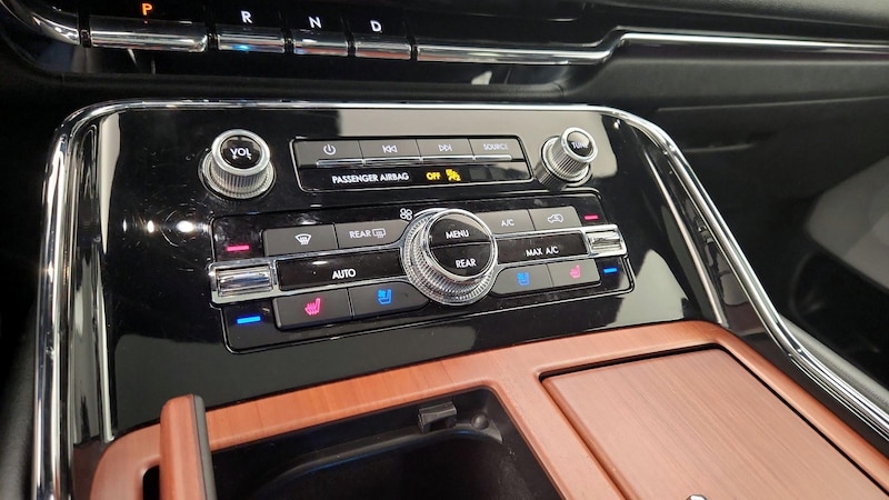 2018 Lincoln Navigator Reserve 16
