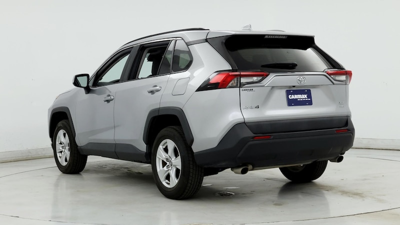 2019 Toyota RAV4 XLE 2