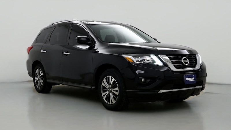 2017 Nissan Pathfinder SL Hero Image