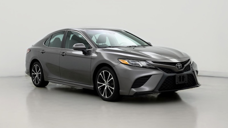 2019 Toyota Camry SE Hero Image